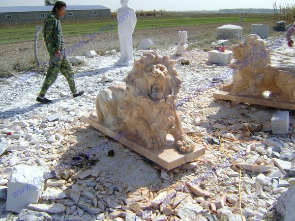     lion-sculptures