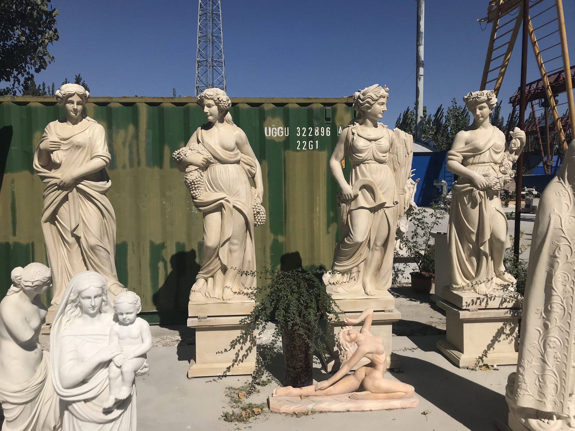 four season statues